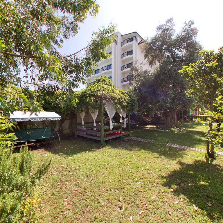 Lims Bona Dea Hotel