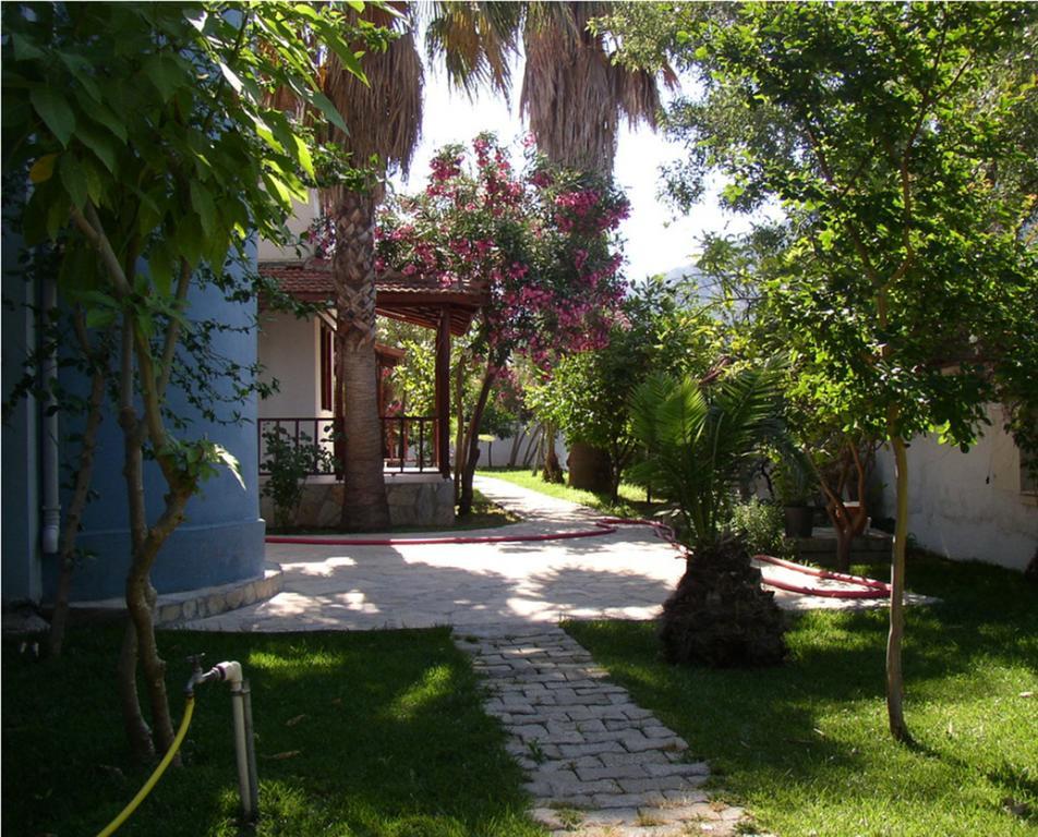 Apartment Turtle Beach Bungalows