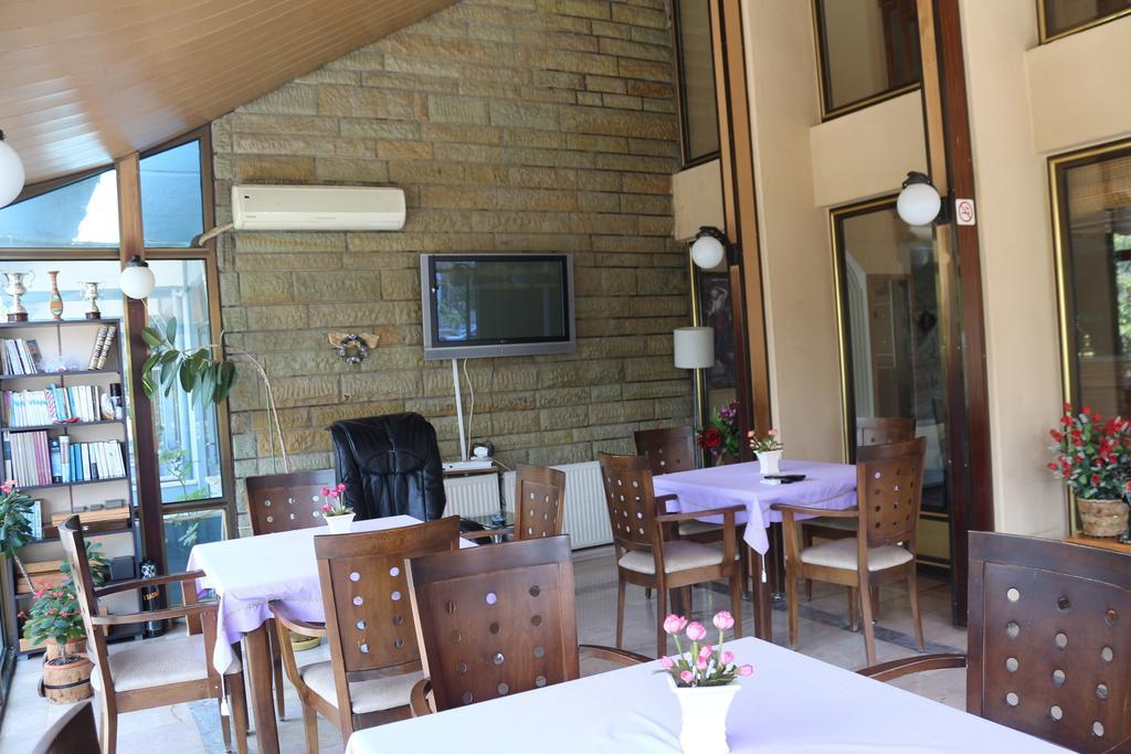 La Akcay Hotel 3*