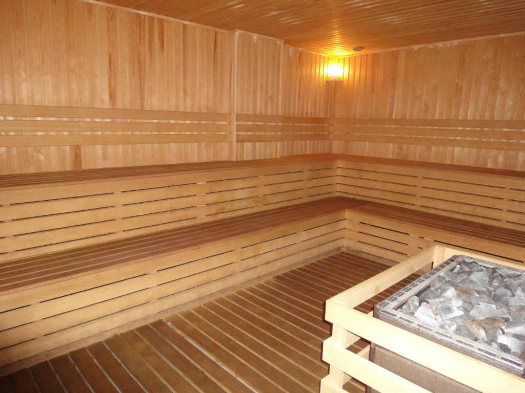 Golmar Hotel 3*