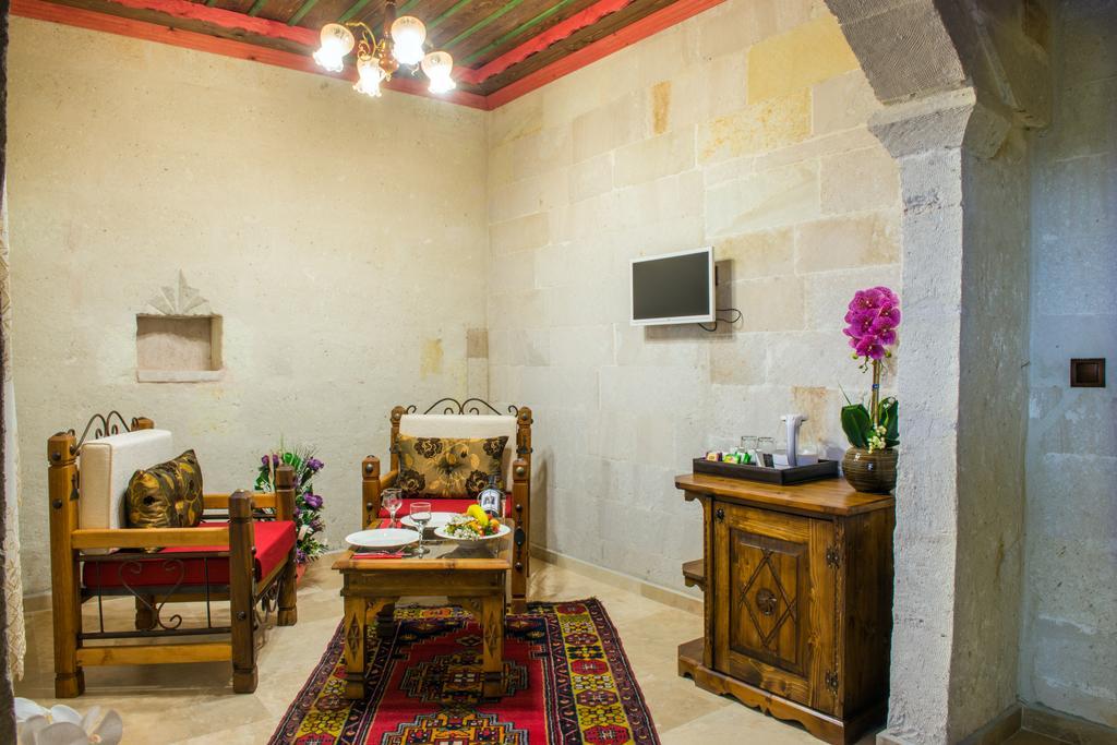 Historical House 3*
