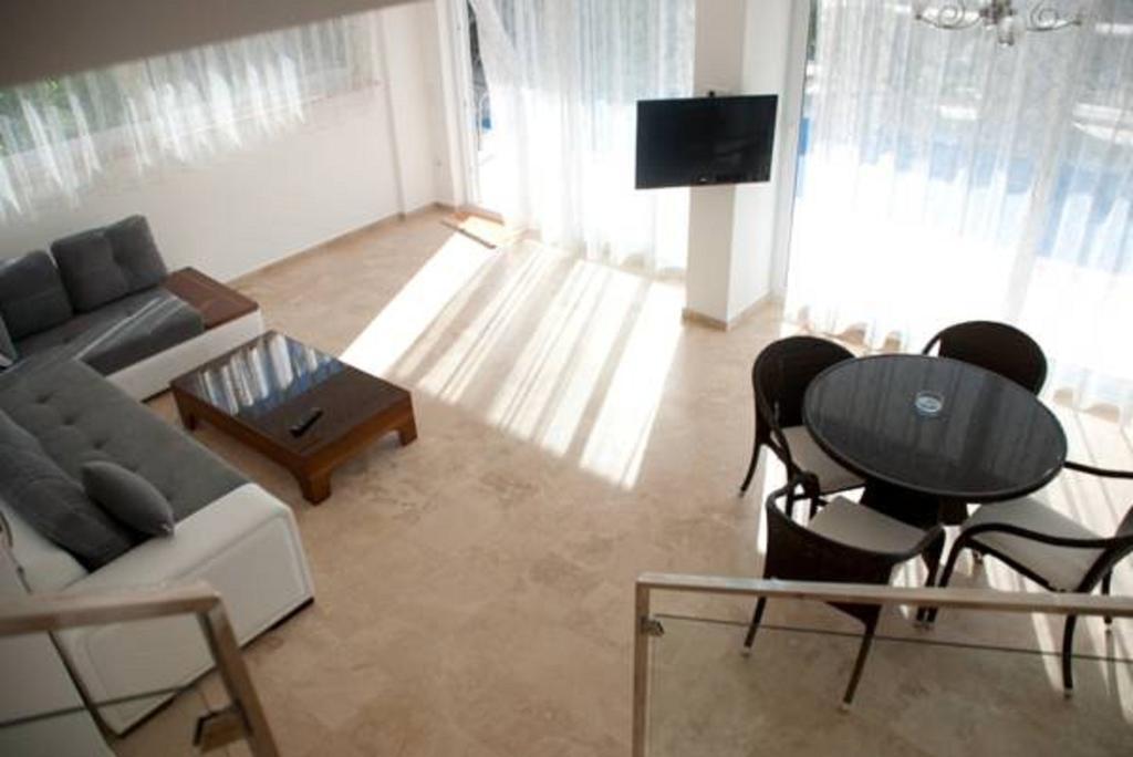 Uygun Oasis Club Villa