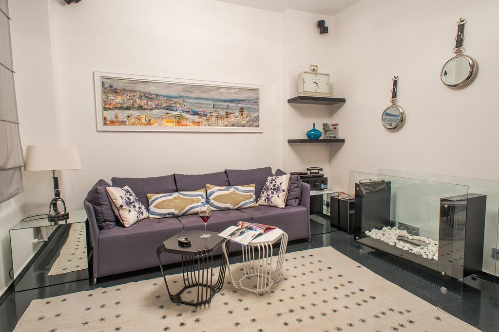 Irini Seaview House