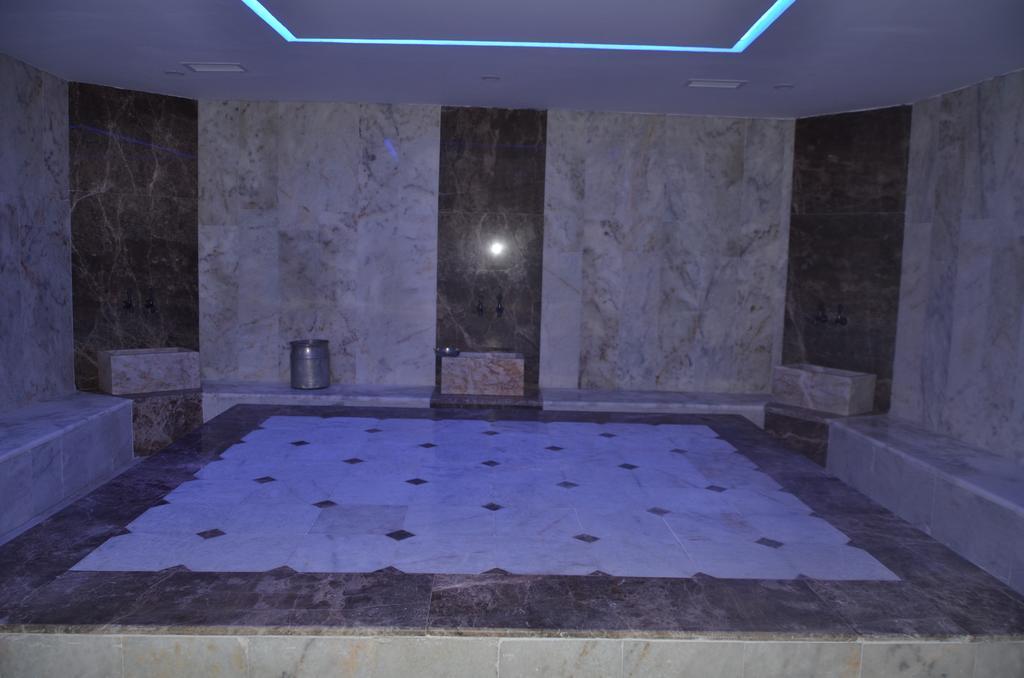Lims Bona Dea Hotel