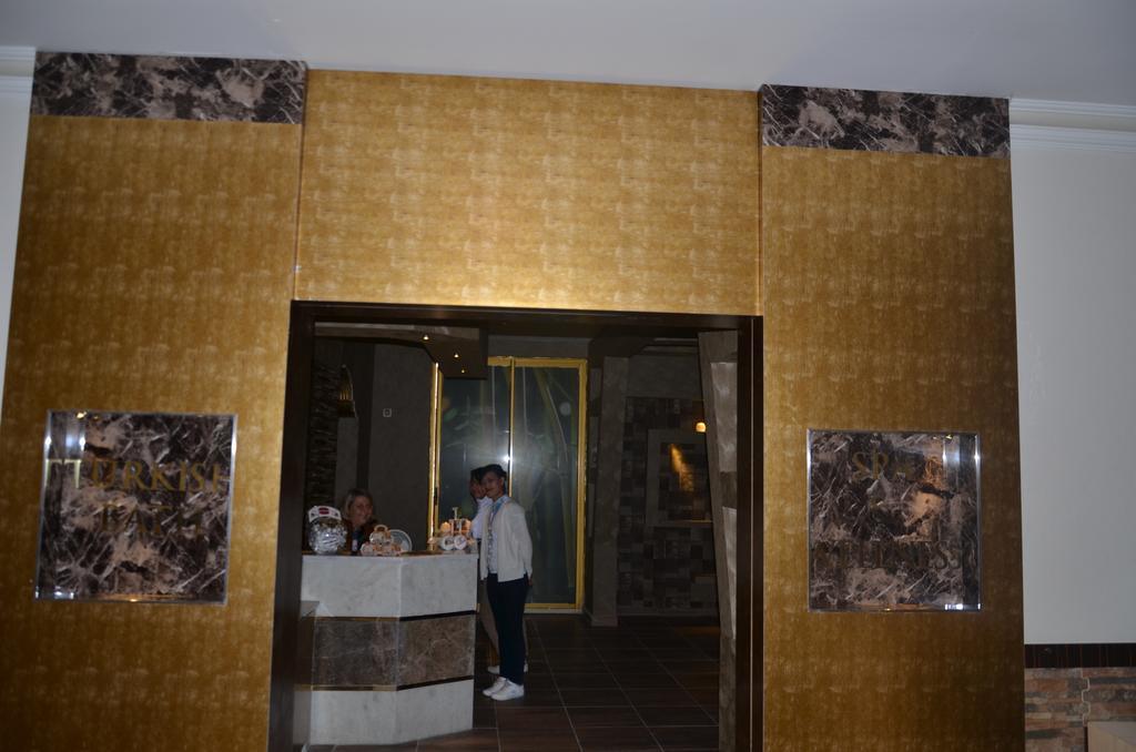 Hotel Lims Bona Dea 4*
