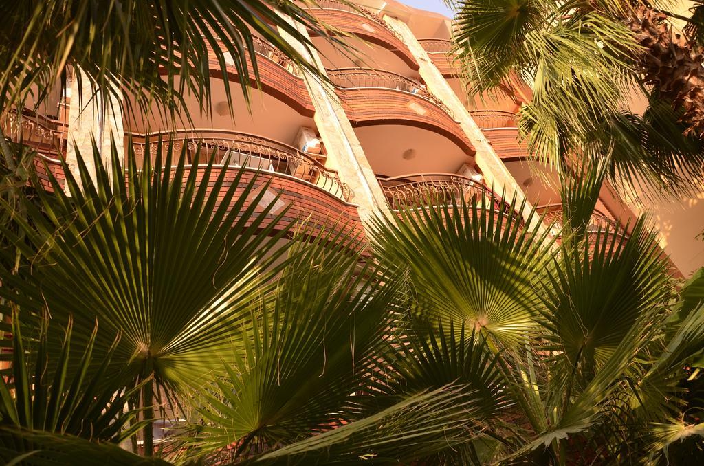 Ikbal Hotel *
