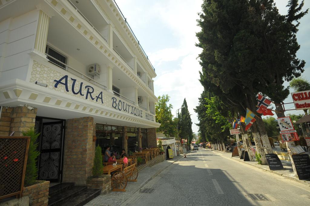 Aura Boutique