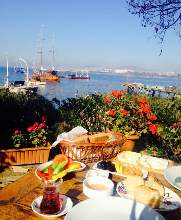 Tuzla Yacht Club Homestay Istanbul