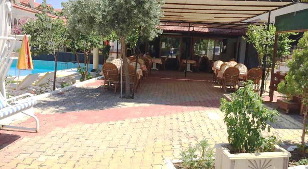 Sugar Family Aparthotel *