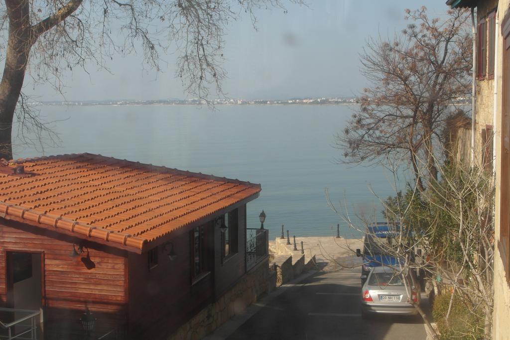 House * Side
