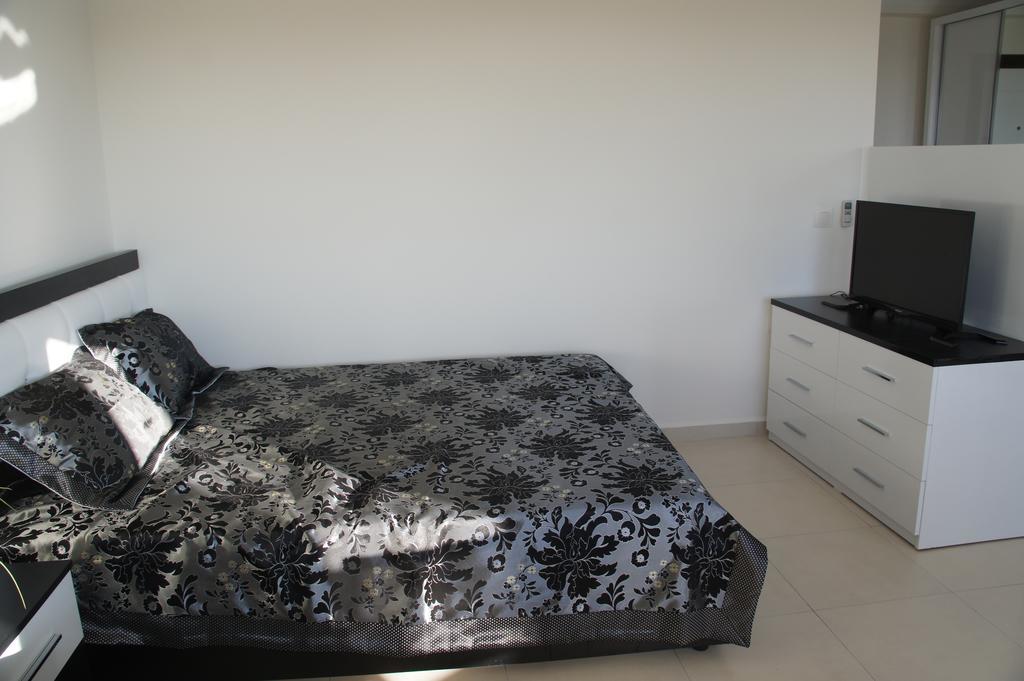 Apartment Sea View Studio In Orion Garden