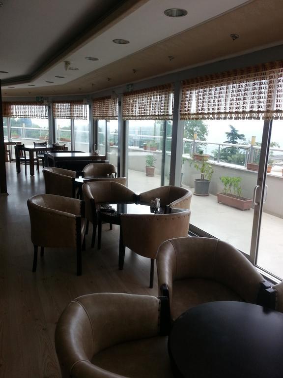 Hotel Kalepark 2*