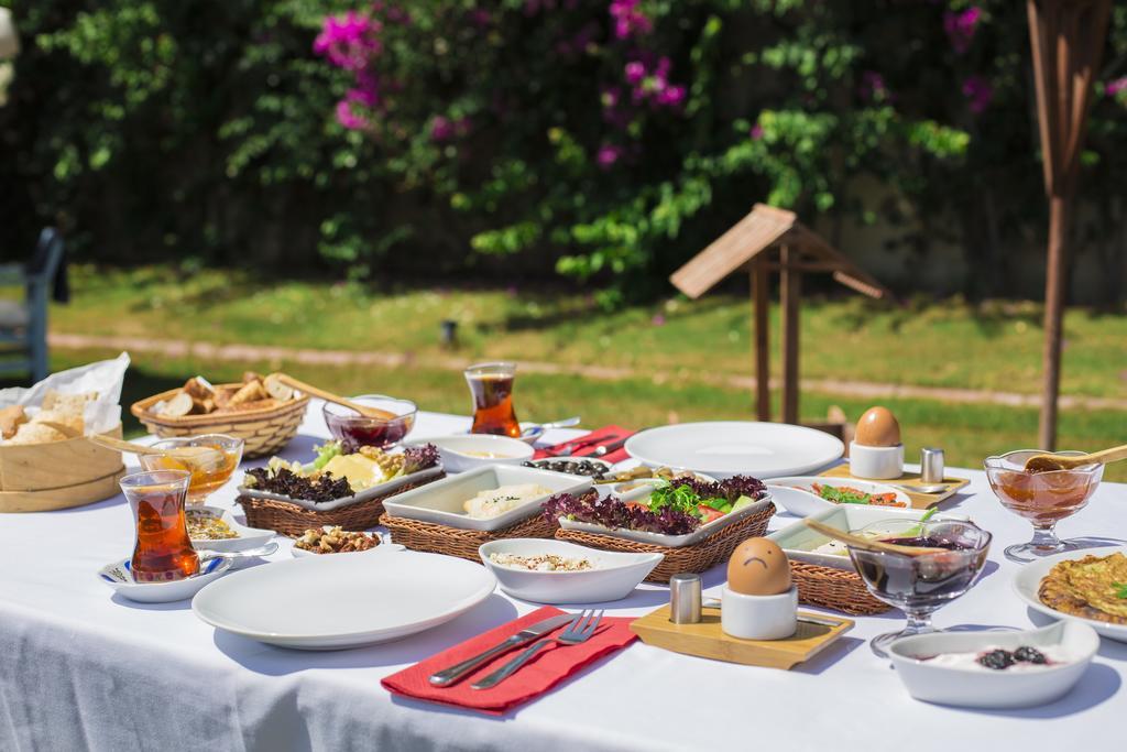 Tash Mekan Hotel Alacati