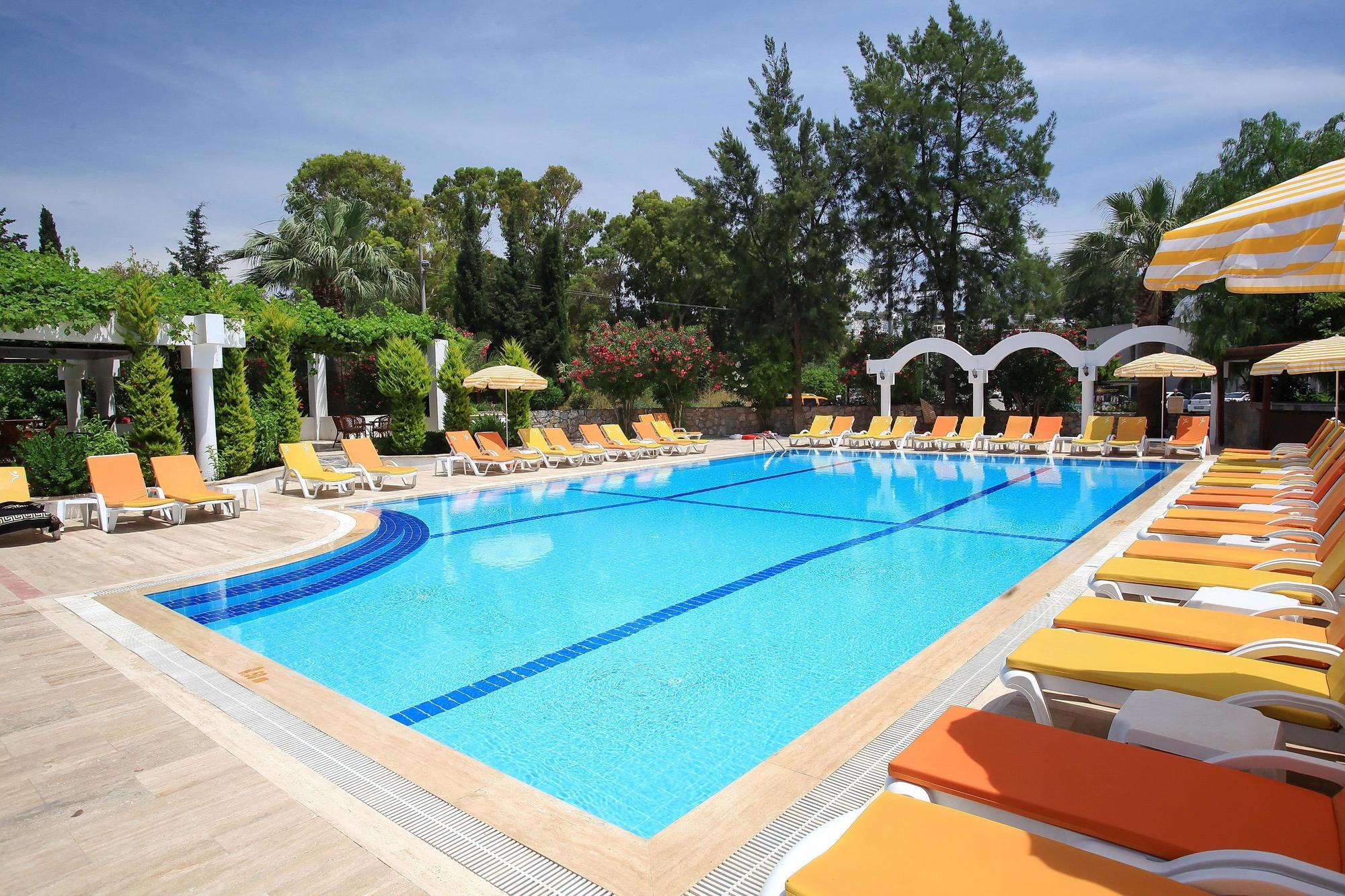 Garden 3*
