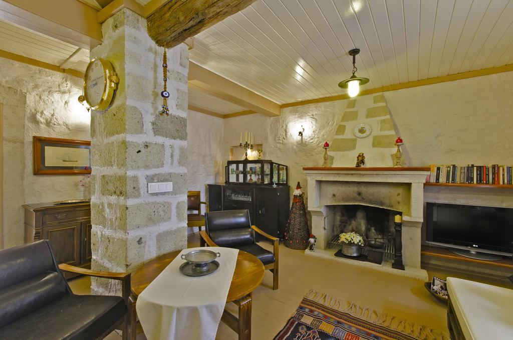 Lilyum - Tas Ev Bed & Breakfast 3*