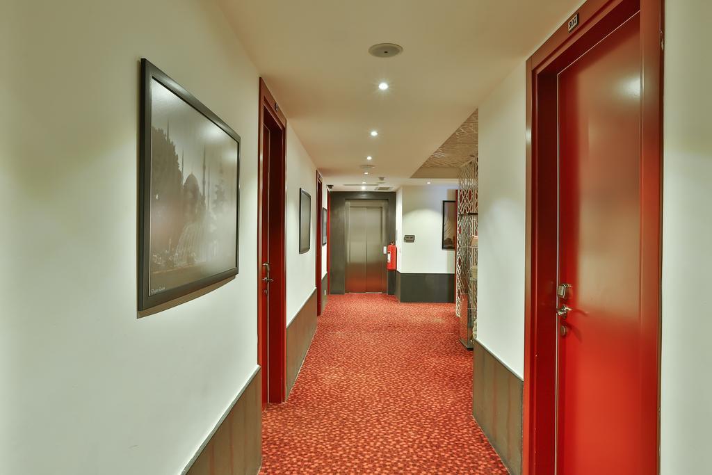 Senatus - Special Class Hotel
