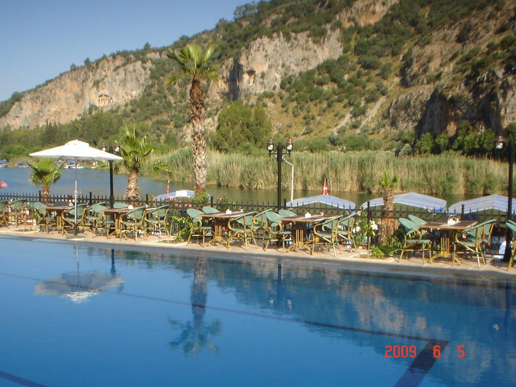 Hotel Tezcan 3*