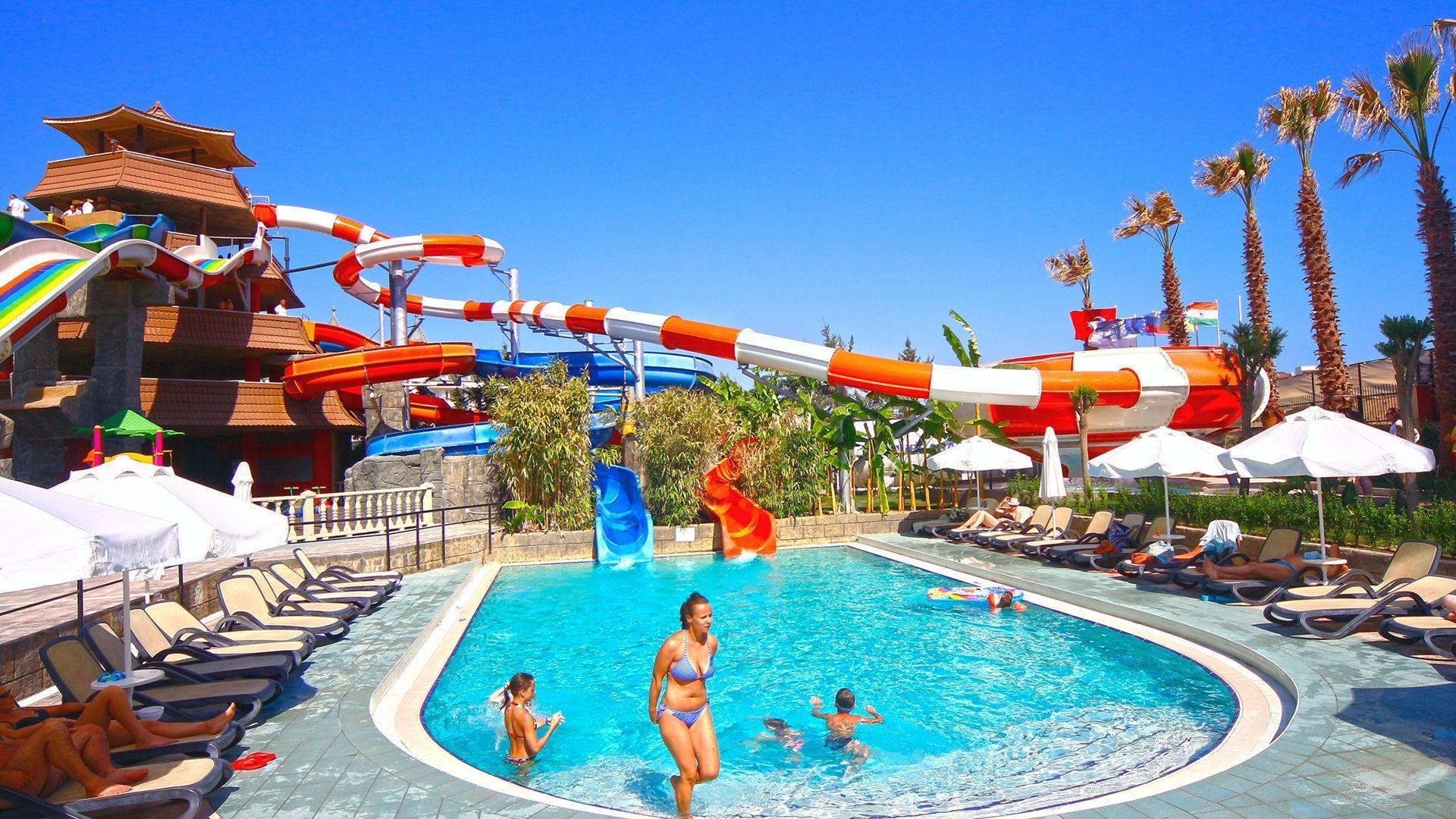 Resort Royal Dragon