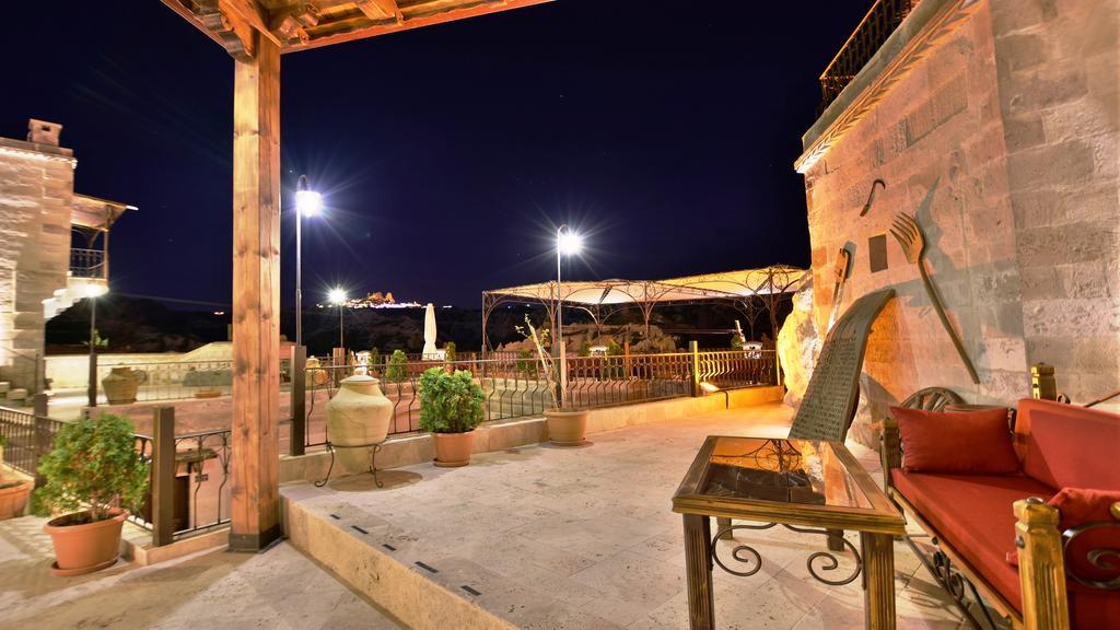 Harman Cave Hotel