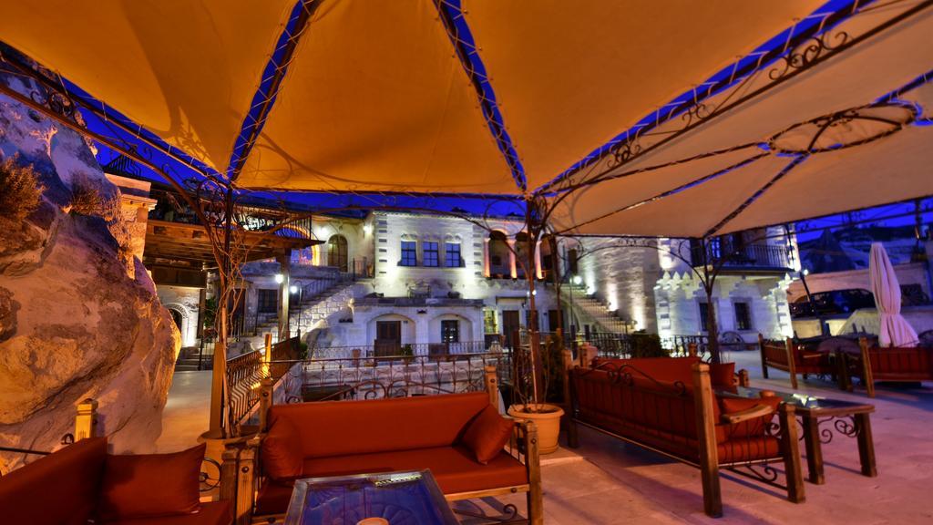 Hotel Harman Cave