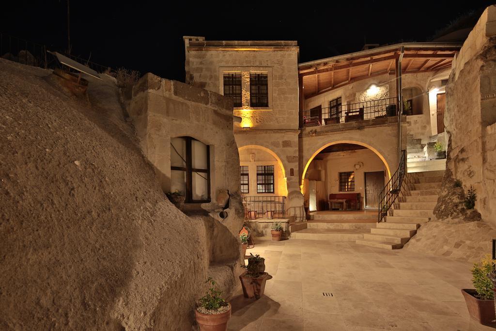 Imperial Cave & Hotel