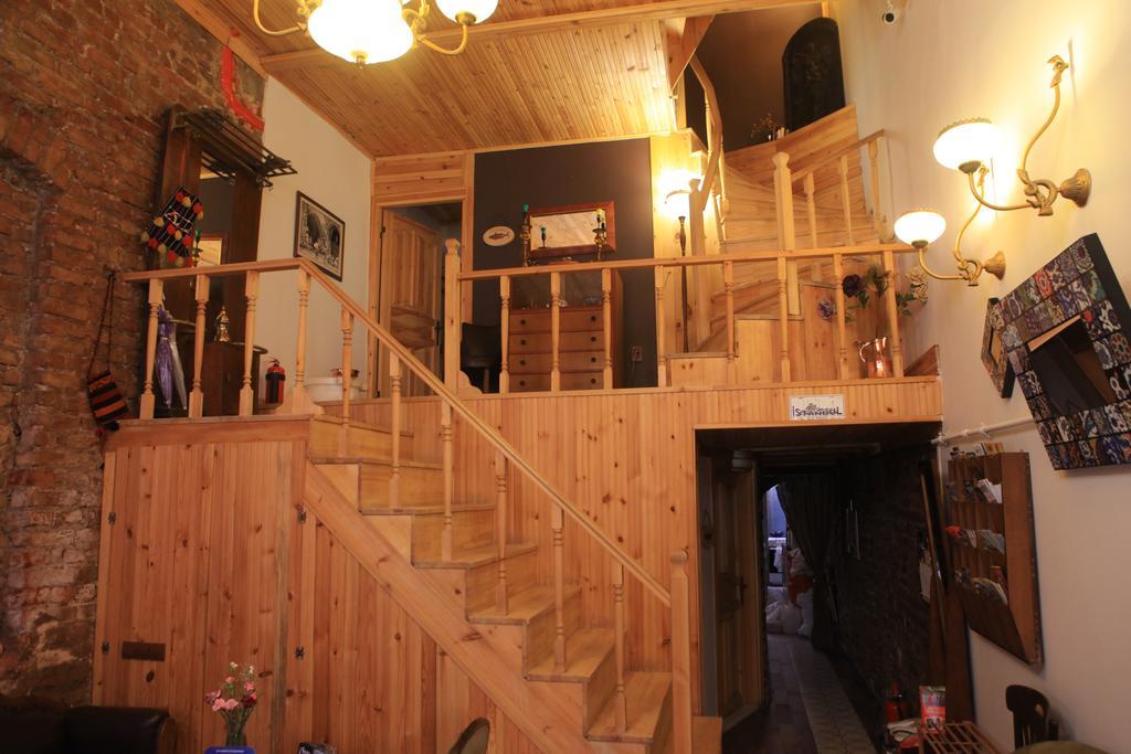 Hotel Tom Square Boutique 2*
