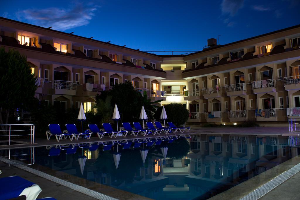 Hotel Ares Dream 4*