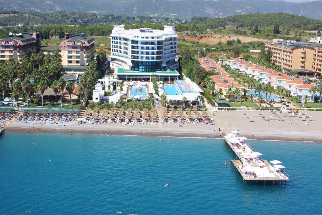 Q Premium 4*