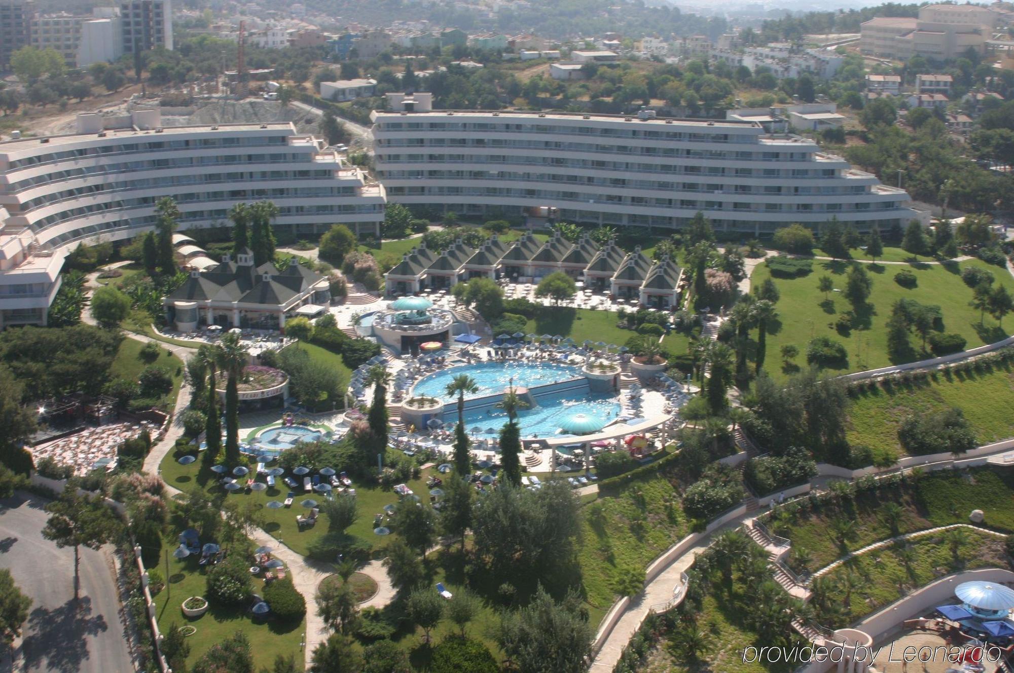 The Grand Blue Sky International 4*