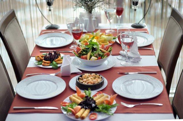 Rhiss Bostanci Hotel