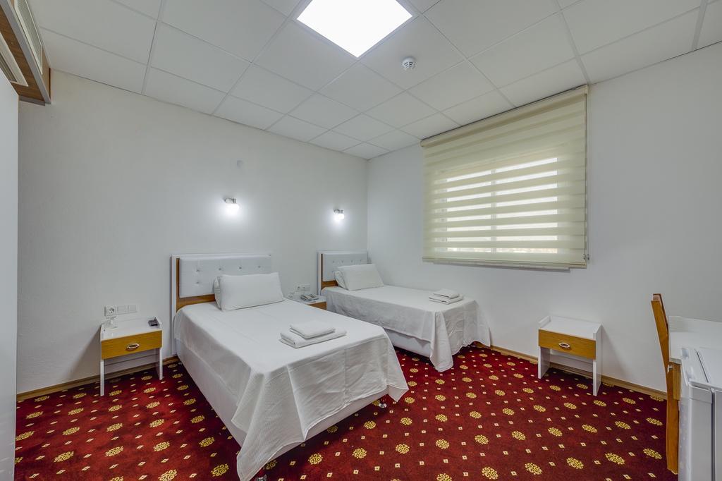 Cemberlitas & Hamam Hotel 2*