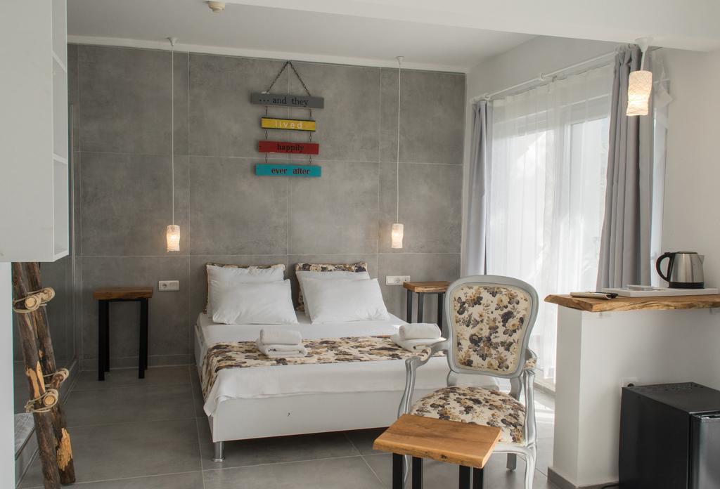 Pataros Hotel