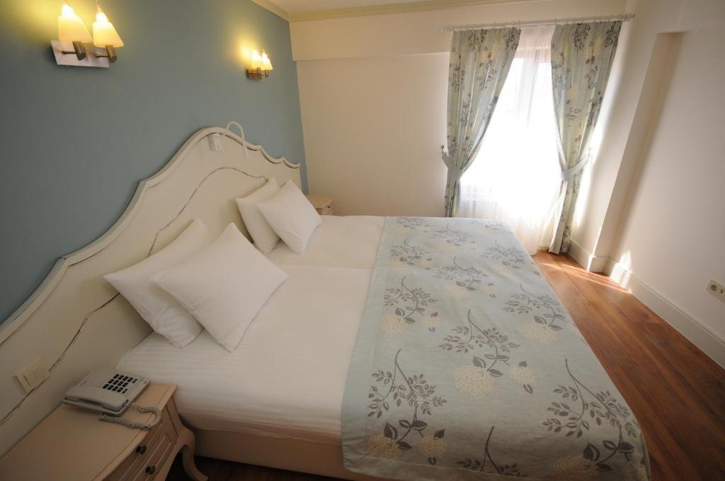 Limani Hotel