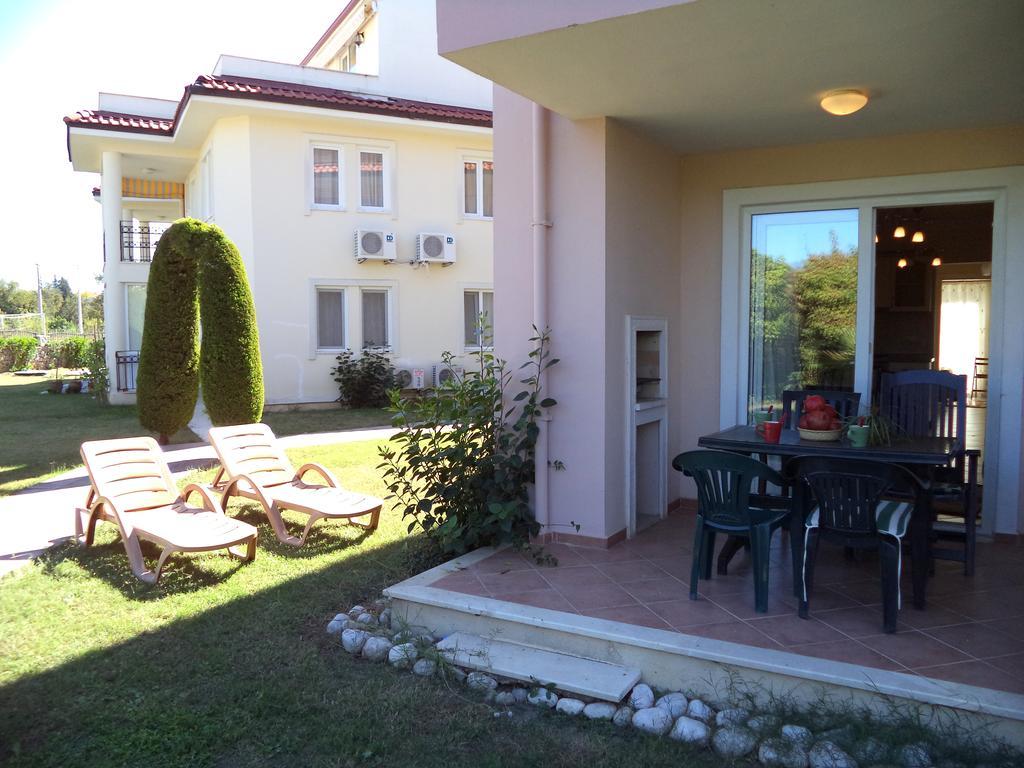 Villa Oasis Lettings A14