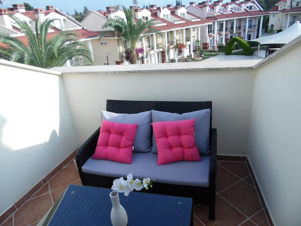 Oasis Lettings A14 Villa *