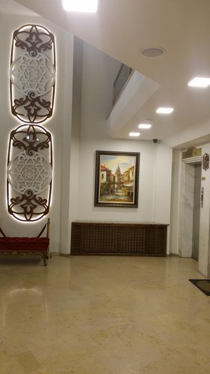 Hotel Santa Pera 2*