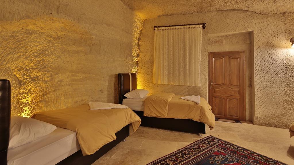 Hostel Garden Cave