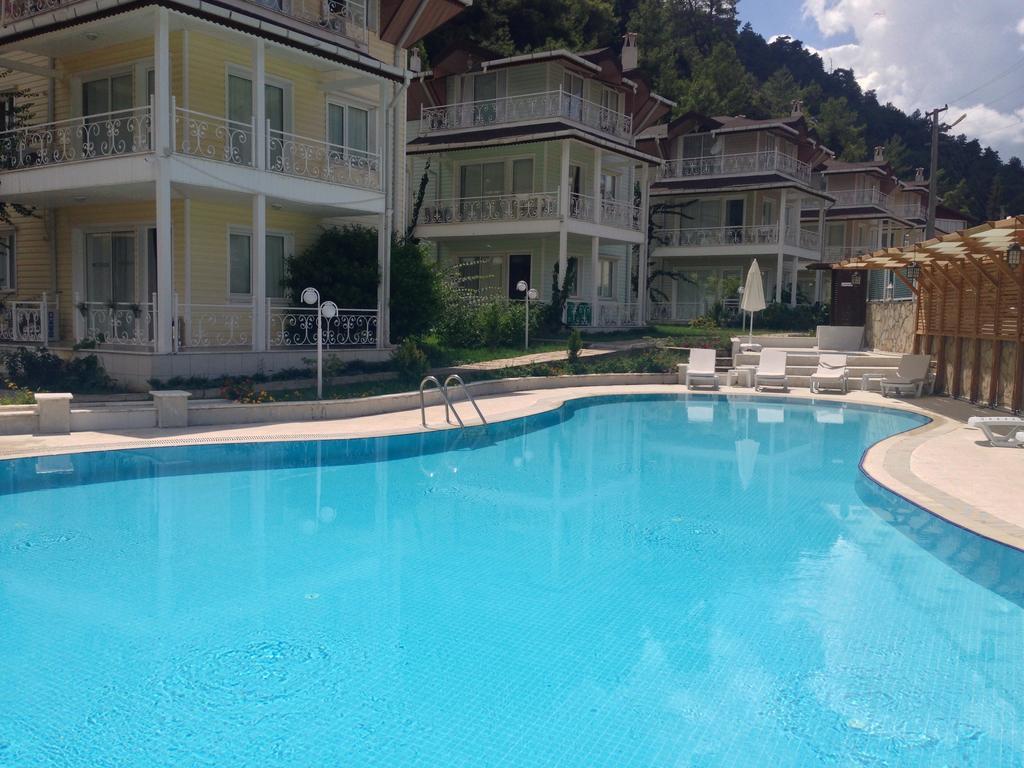 Pine Hill Marmaris Aparthotel *