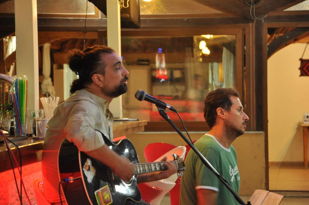 Turtle Apart Aparthotel