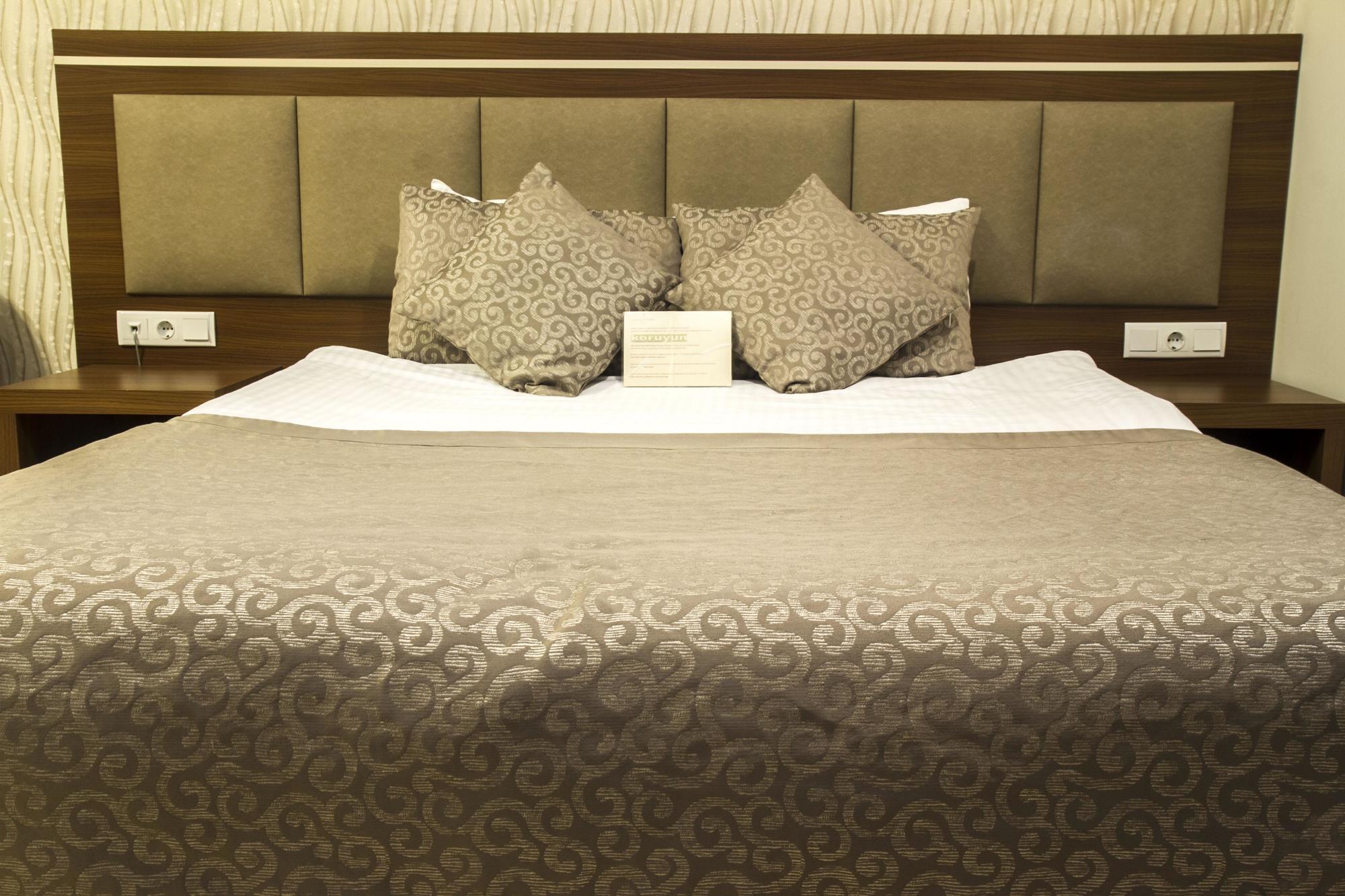 The Corner Park Hotel 3*