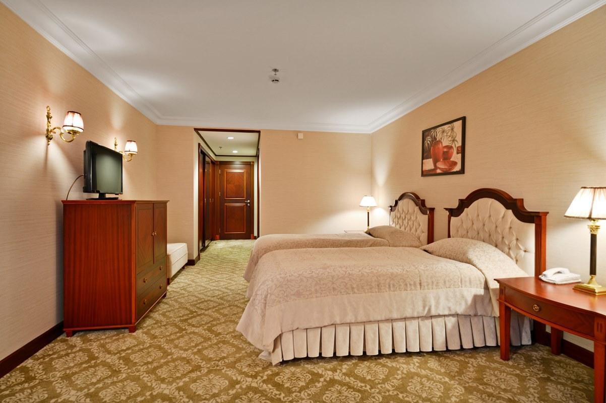Karinna Convention Center & - Full Board 5*