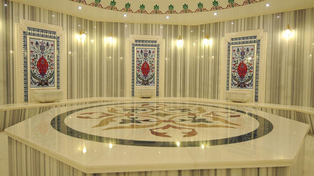 Hotel Meyra Palace
