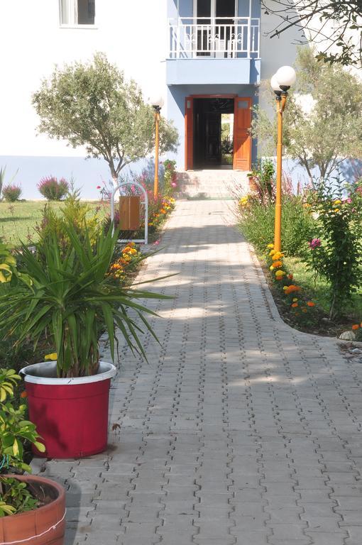 Onder Yildiz 3*