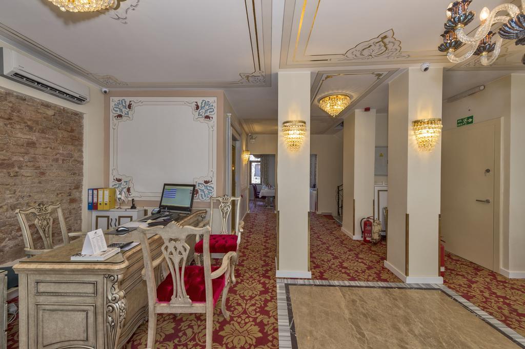 Galatower Hotel 3*