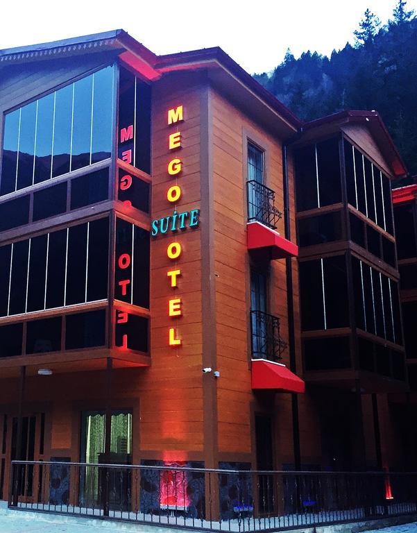 Mego Aparthotel