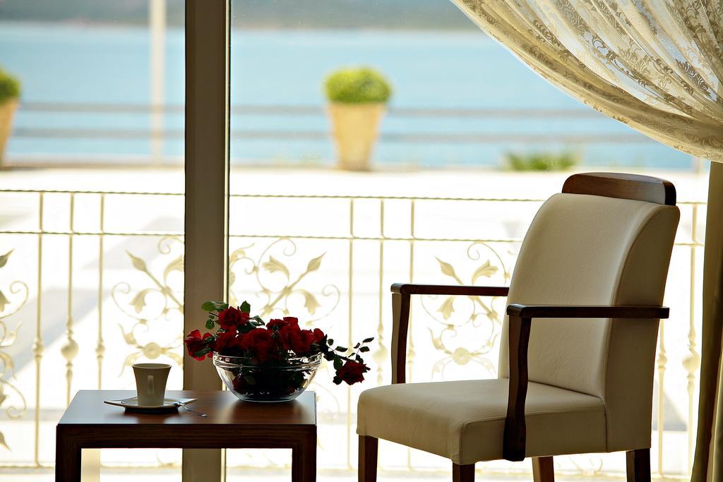Hotel Cunda Kivrak 2*