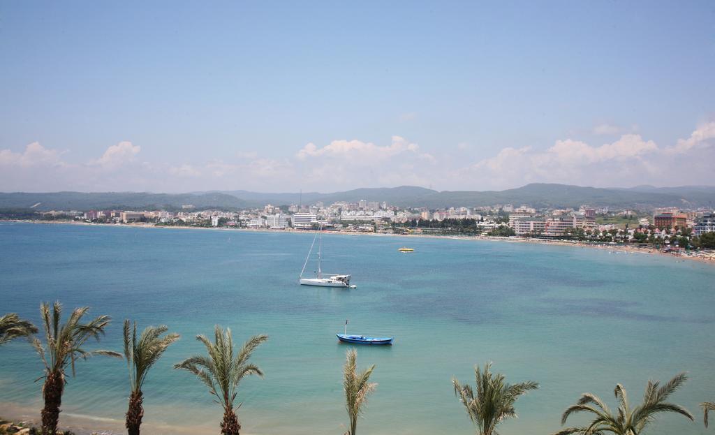 Hotel Gold Island Turkler