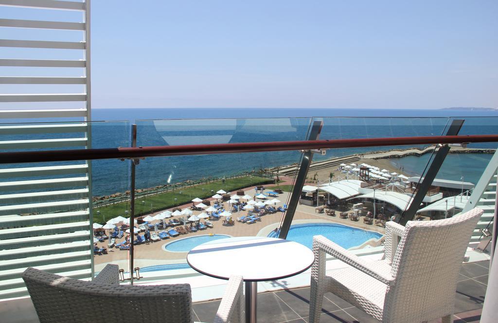 Hotel Gold Island Turkler