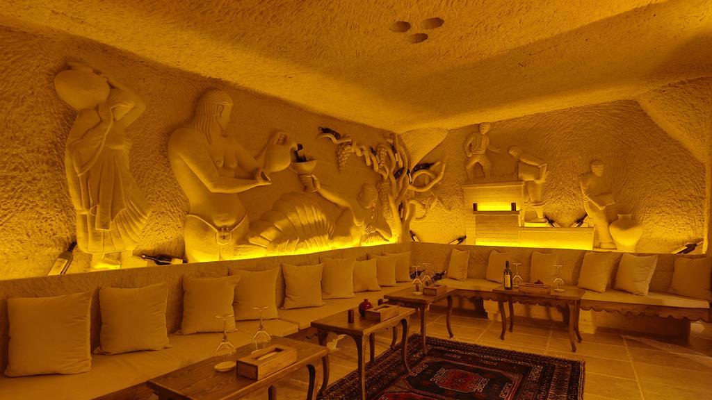 Hotel Phocas Cave 2*