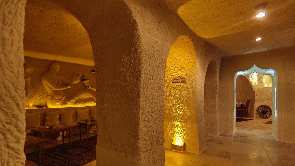 Phocas Cave Hotel 2*